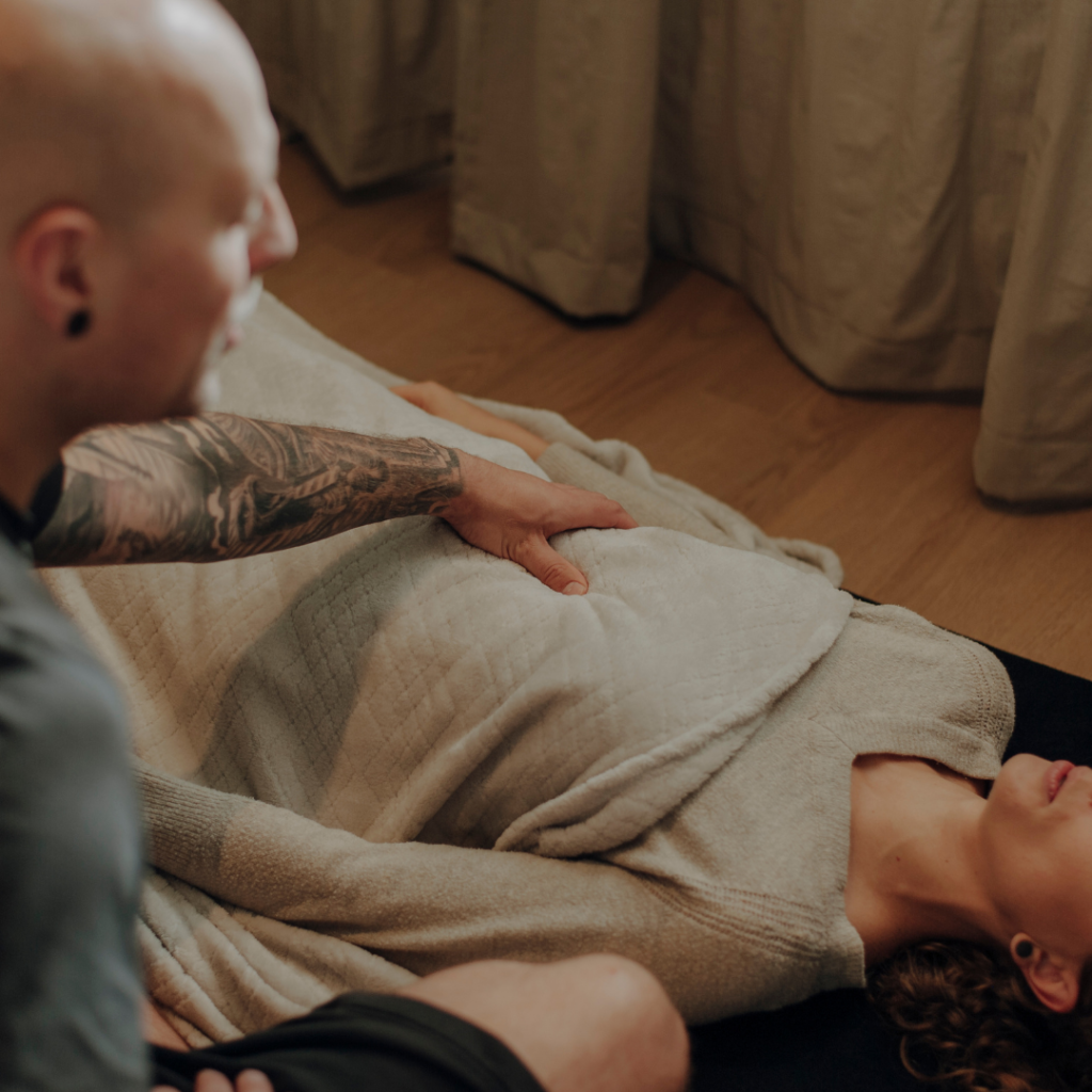 Metanoia breathwork vuurcupping cupping leeuwarden Ademwerk ademcoach leeuwarden friesland